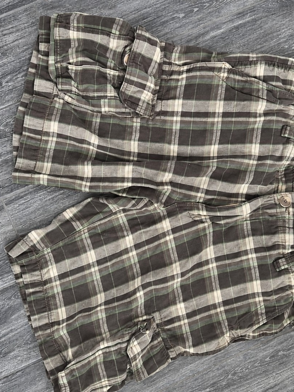 No Boundaries Men’s 40 Plaid Cargo Shorts Brown Green Y2K Utility